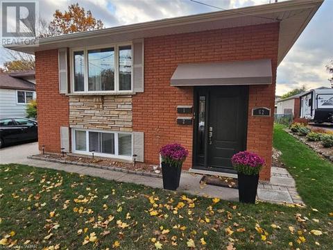 62 Scenic Drive, Kitchener, ON, N2A2P6 | Card Image