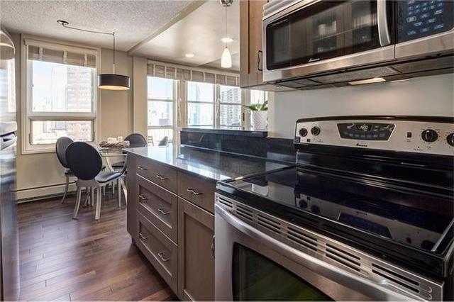 1602 - 733 14 Avenue Sw, Condo with 2 bedrooms, 1 bathrooms and 1 parking in Calgary AB | Image 11