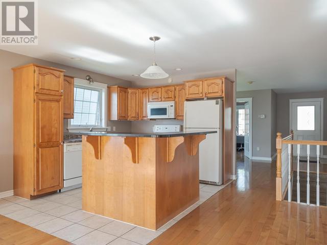 337 North River Road, House semidetached with 3 bedrooms, 2 bathrooms and null parking in Charlottetown PE | Image 4