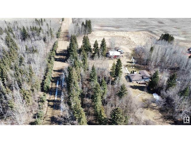 24231 Township Road 620, House detached with 2 bedrooms, 2 bathrooms and null parking in Westlock County AB | Image 24