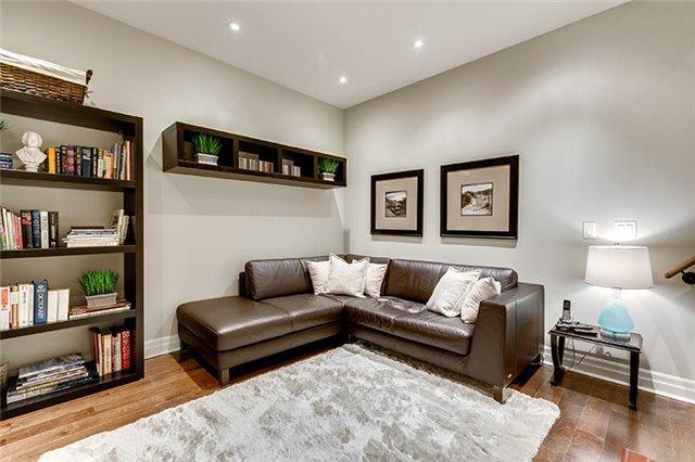 Th7 - 20 Burkebrook Pl, Townhouse with 3 bedrooms, 3 bathrooms and 2 parking in Toronto ON | Image 14