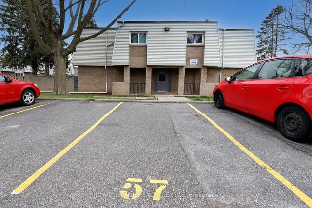 171 - 17 Old Pine Tr, Townhouse with 2 bedrooms, 1 bathrooms and 1 parking in St. Catharines ON | Image 24