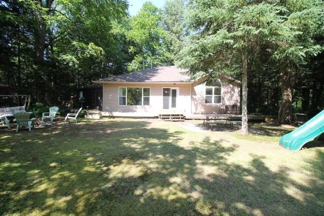 1068 Holiday Park Dr, House detached with 6 bedrooms, 2 bathrooms and 8 parking in Bracebridge ON | Image 25