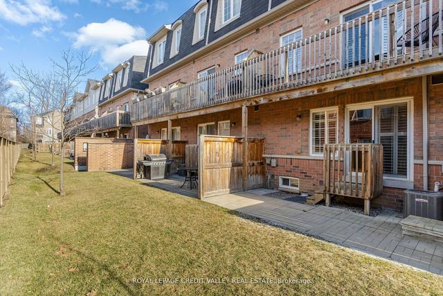 5 - 1137 Haig Blvd, Townhouse with 3 bedrooms, 3 bathrooms and 2 parking in Mississauga ON | Image 33