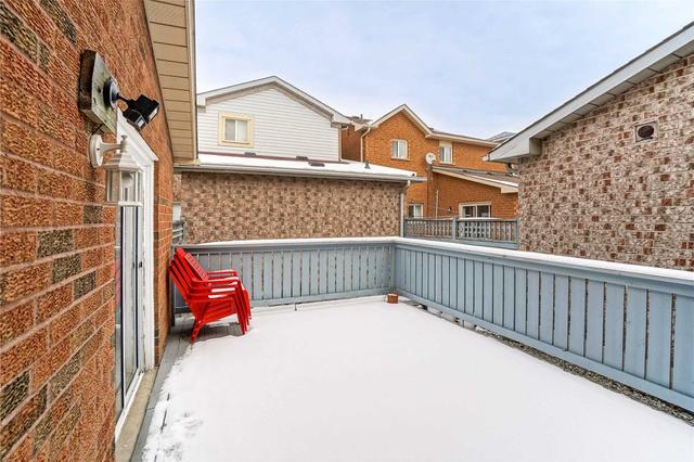 29 Poppy Bloom Ave, House detached with 3 bedrooms, 4 bathrooms and 5 parking in Brampton ON | Image 33