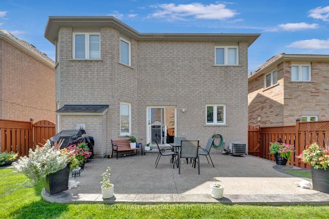 6929 Golden Hills Way, House detached with 4 bedrooms, 4 bathrooms and 4 parking in Mississauga ON | Image 32