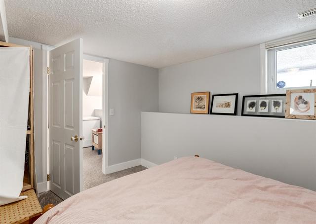 123 11 Avenue Ne, House detached with 3 bedrooms, 1 bathrooms and 2 parking in Calgary AB | Image 27
