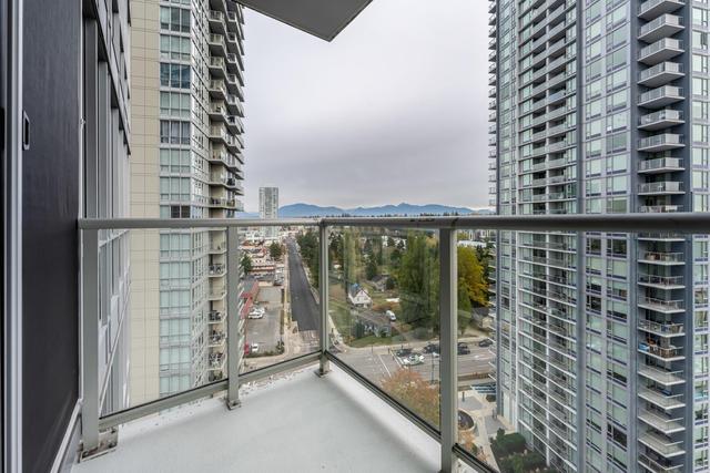 1402 - 9981 Whalley Boulevard, Condo with 2 bedrooms, 2 bathrooms and 1 parking in Surrey BC | Image 25