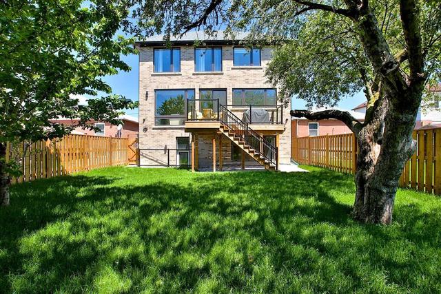 213 Patricia Ave, House detached with 4 bedrooms, 7 bathrooms and 2 parking in Toronto ON | Image 20