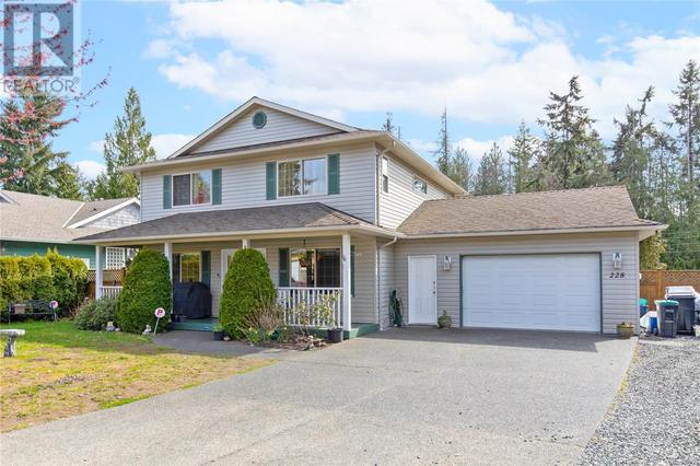 228 Saturna Dr, House detached with 4 bedrooms, 3 bathrooms and 3 parking in Qualicum Beach BC | Image 25