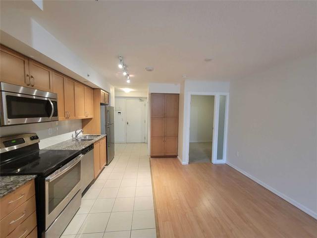 712 - 830 Lawrence Ave W, Condo with 2 bedrooms, 2 bathrooms and 1 parking in Toronto ON | Image 20