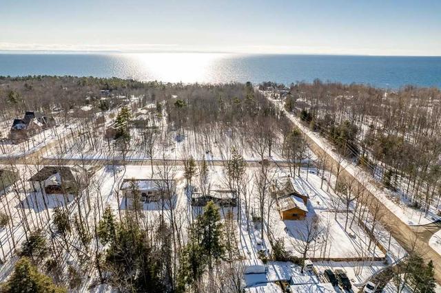 1803 Tiny Beaches Rd N, House detached with 3 bedrooms, 1 bathrooms and 5 parking in Tiny ON | Image 28