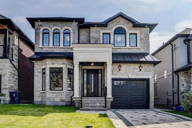 37 Gradwell Dr, House detached with 4 bedrooms, 6 bathrooms and 2 parking in Toronto ON | Image 1