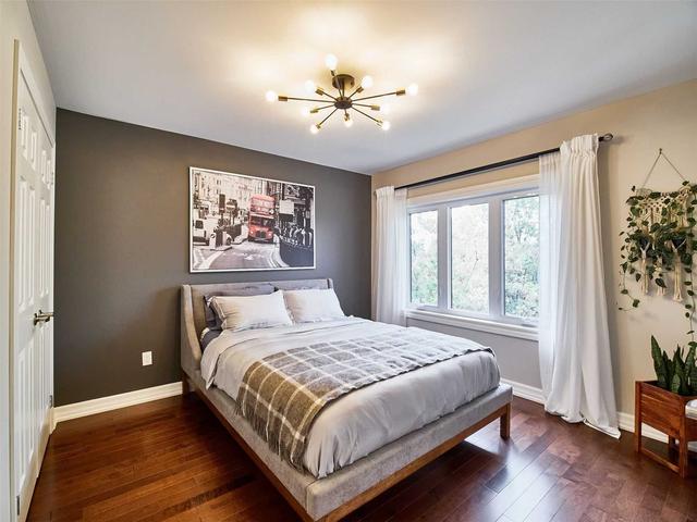 39 Saint George St, House detached with 3 bedrooms, 4 bathrooms and 2 parking in Toronto ON | Image 10