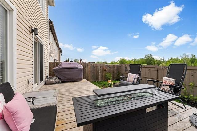 347 Summer Sky Street, Townhouse with 3 bedrooms, 3 bathrooms and 3 parking in Ottawa ON | Image 30