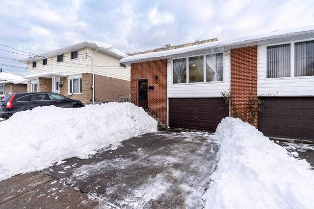 112 Riverdale Dr, House semidetached with 3 bedrooms, 1 bathrooms and 2 parking in Hamilton ON | Image 12