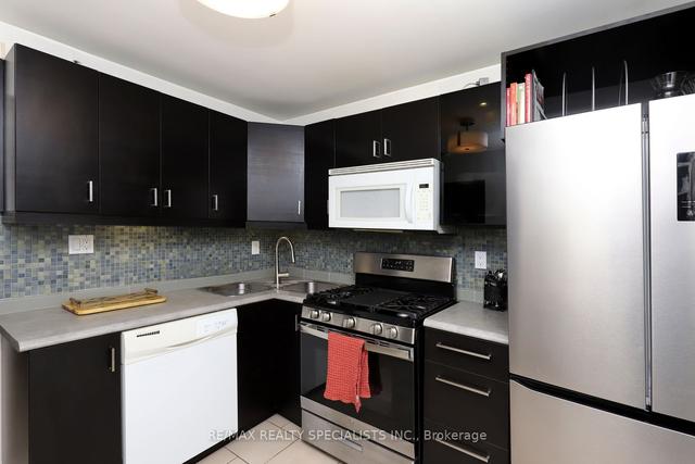 137 - 2050 Upper Middle Rd, Townhouse with 3 bedrooms, 2 bathrooms and 2 parking in Burlington ON | Image 24