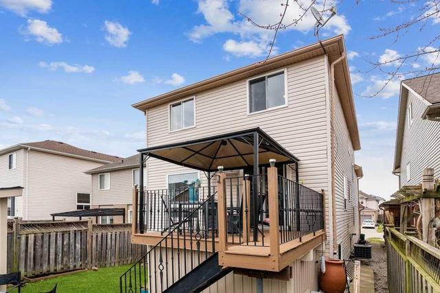 55 Waffler Cres, House detached with 4 bedrooms, 3 bathrooms and 3.5 parking in Cambridge ON | Image 26