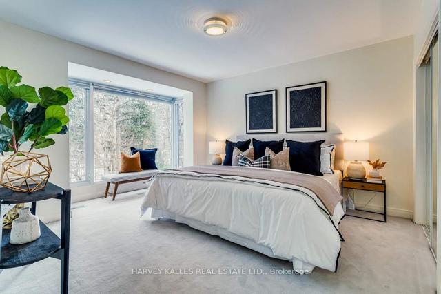 11 Saguenay Ave, House detached with 4 bedrooms, 4 bathrooms and 8 parking in Toronto ON | Image 11