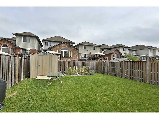60 Moonbeam Dr, House detached with 3 bedrooms, 4 bathrooms and 4 parking in Hamilton ON | Image 15
