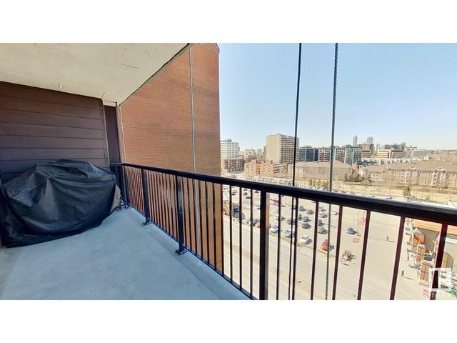 1002 - 10145 109 St Nw, Condo with 2 bedrooms, 1 bathrooms and 1 parking in Edmonton AB | Image 15
