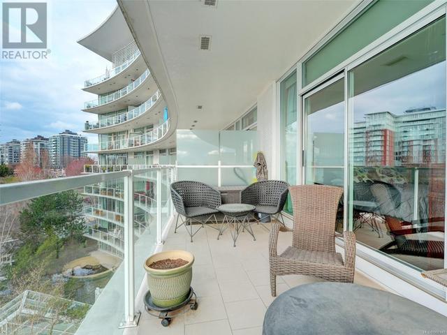 505 - 66 Songhees Rd, Condo with 1 bedrooms, 2 bathrooms and 1 parking in Victoria BC | Image 25