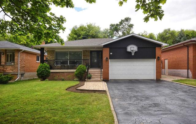 10 Coral Harbour Cres, House detached with 4 bedrooms, 4 bathrooms and 8 parking in Markham ON | Image 1