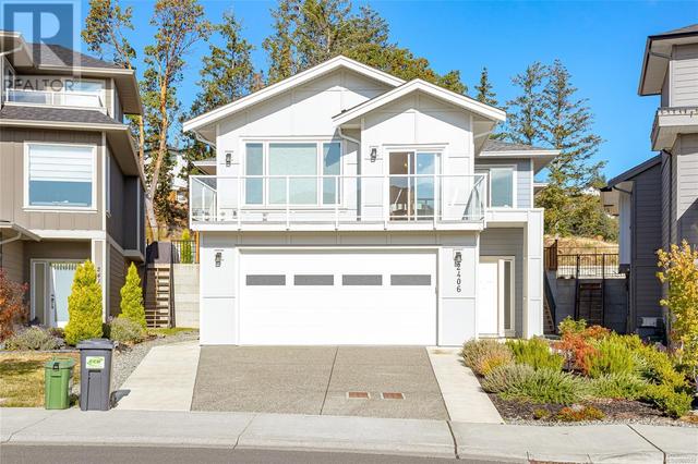 2406 Azurite Cres, House detached with 5 bedrooms, 3 bathrooms and 4 parking in Langford BC | Image 2