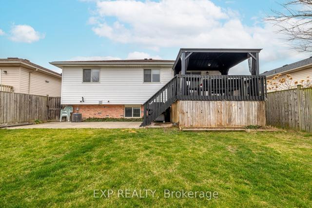 4661 Bunker Ave, House detached with 3 bedrooms, 2 bathrooms and 6 parking in Windsor ON | Image 32