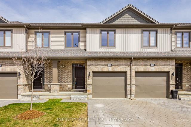 669 Chelton Rd, Townhouse with 3 bedrooms, 4 bathrooms and 2 parking in London ON | Image 1