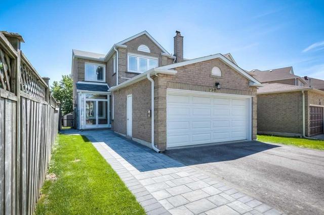 424 Port Royal Tr, House detached with 4 bedrooms, 4 bathrooms and 2 parking in Toronto ON | Image 1