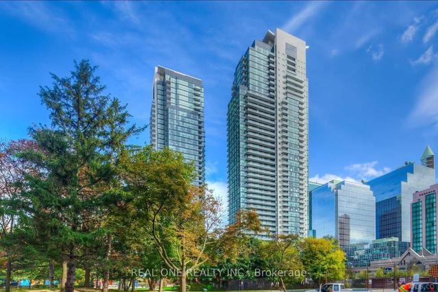 706 - 5168 Yonge St, Condo with 2 bedrooms, 2 bathrooms and 1 parking in Toronto ON | Image 1