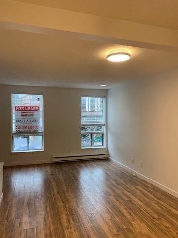 Unit 3 - 751 Queen St E, House other with 2 bedrooms, 1 bathrooms and null parking in Toronto ON | Image 2