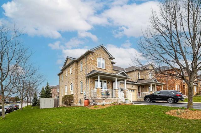 130 Aspenwood Dr, House semidetached with 3 bedrooms, 3 bathrooms and 2 parking in Newmarket ON | Image 12