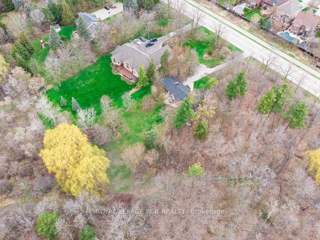 10588 Eighth Line, House detached with 3 bedrooms, 2 bathrooms and 10 parking in Halton Hills ON | Image 32