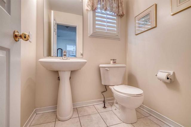 127 Osborn Ave, House detached with 3 bedrooms, 3 bathrooms and 2 parking in Brantford ON | Image 12