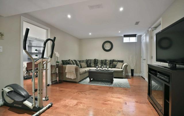 45 Tiana Crt, House detached with 4 bedrooms, 5 bathrooms and 6 parking in Vaughan ON | Image 21