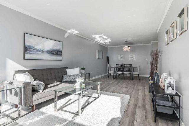 616 - 370 Dixon Rd, Condo with 2 bedrooms, 1 bathrooms and 1 parking in Toronto ON | Image 7