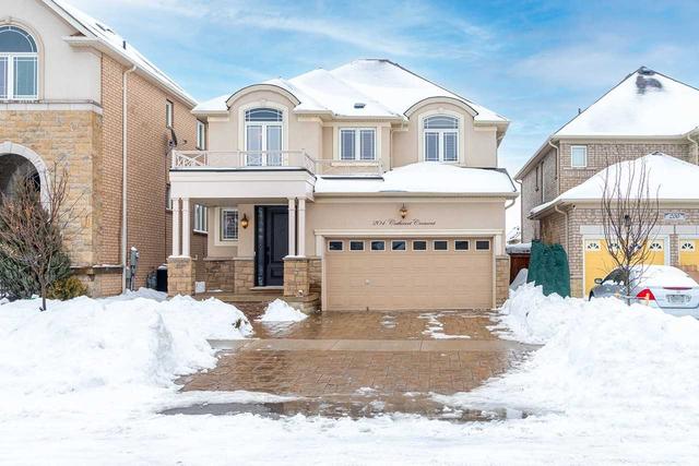 204 Cathcart Cres, House detached with 4 bedrooms, 4 bathrooms and 4 parking in Milton ON | Image 1