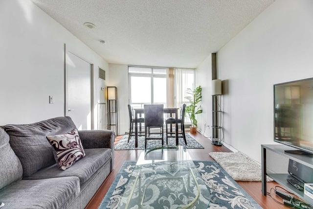 1408 - 208 Queens Quay W, Condo with 1 bedrooms, 1 bathrooms and 1 parking in Toronto ON | Image 24