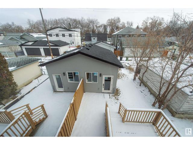 9023 92 St Nw, House semidetached with 3 bedrooms, 3 bathrooms and 2 parking in Edmonton AB | Image 23