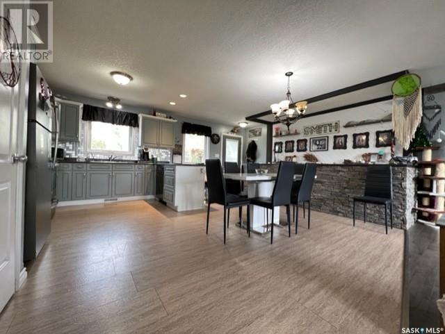 478 2nd Avenue E, House detached with 6 bedrooms, 3 bathrooms and null parking in Melville SK | Image 1