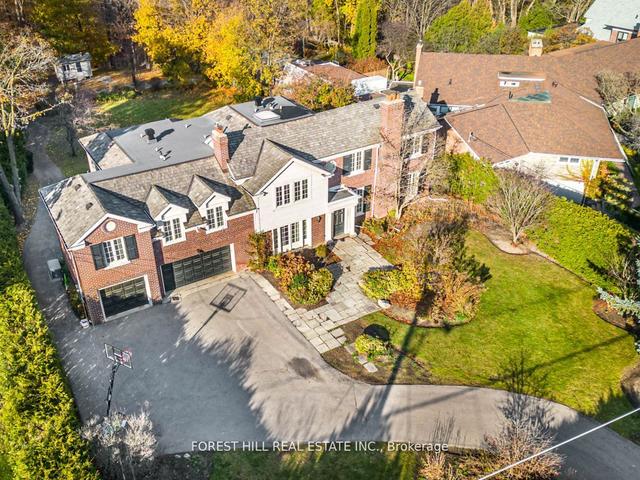 168 Sandringham Dr, House detached with 4 bedrooms, 7 bathrooms and 10 parking in Toronto ON | Image 3