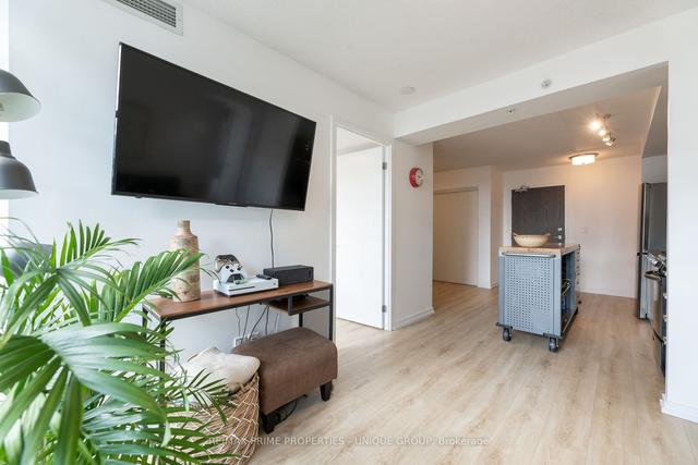 1007 - 68 Abell St, Condo with 2 bedrooms, 2 bathrooms and 1 parking in Toronto ON | Image 9