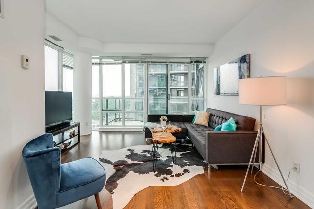 1001 - 500 St Clair Ave W, Condo with 2 bedrooms, 1 bathrooms and 1 parking in Toronto ON | Image 5