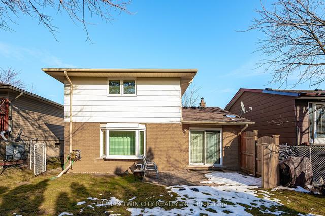 63 Pinemeadow Cres, House detached with 3 bedrooms, 2 bathrooms and 3 parking in Waterloo ON | Image 29
