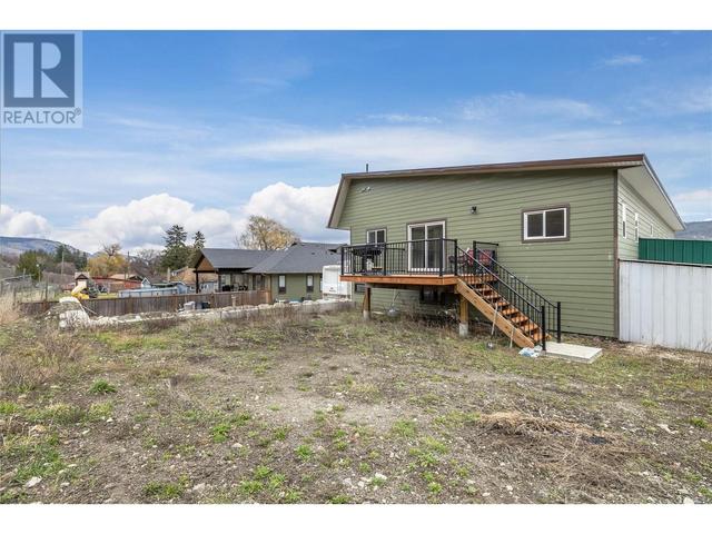 6173 Highway 6, House detached with 4 bedrooms, 3 bathrooms and 2 parking in Central Kootenay H BC | Image 43