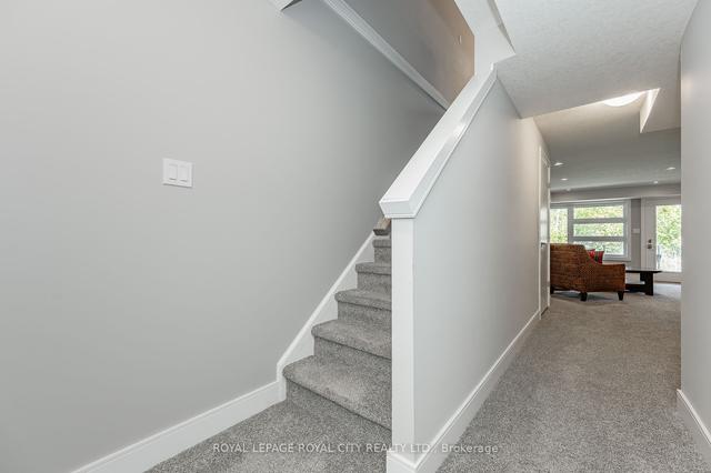 87 - 60 Arkell Rd, Townhouse with 3 bedrooms, 4 bathrooms and 2 parking in Guelph ON | Image 16