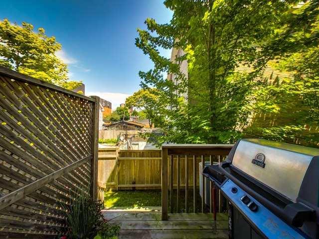 th9 - 60 Carr St, Townhouse with 2 bedrooms, 2 bathrooms and 1 parking in Toronto ON | Image 14
