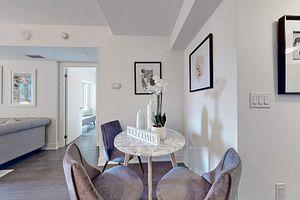 425 - 955 Bay St, Condo with 1 bedrooms, 1 bathrooms and 0 parking in Toronto ON | Image 9